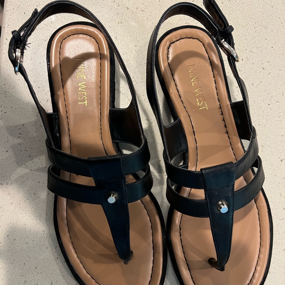Nine West Black and Tan Slingback Sandals